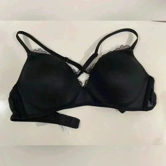 Auden Women’s Lightly Lined Bralette Lace Wire Free Crossback‎ Black Bra Size M - Picture 4 of 6